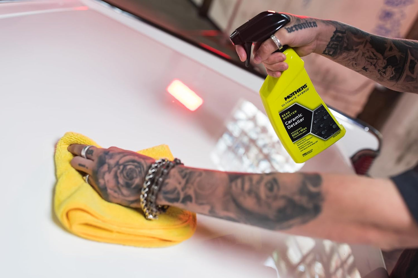 Ultimate Hybrid Ceramic Detailer - 710ml for a Stunning Shine!